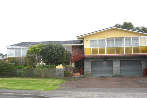 Photo of property in 8 Carthew Street, Okato, 4335