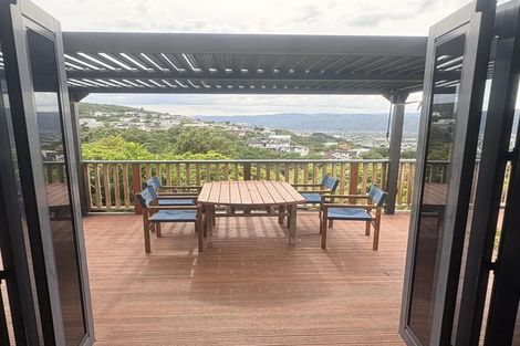 Photo of property in 19 George Gee Drive, Korokoro, Lower Hutt, 5012