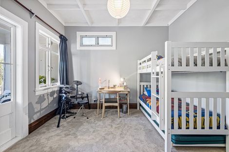 Photo of property in 1/58 Ngataringa Road, Devonport, Auckland, 0624