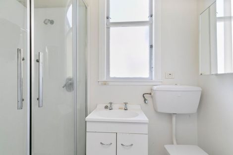 Photo of property in 12 Goring Street, Thorndon, Wellington, 6011