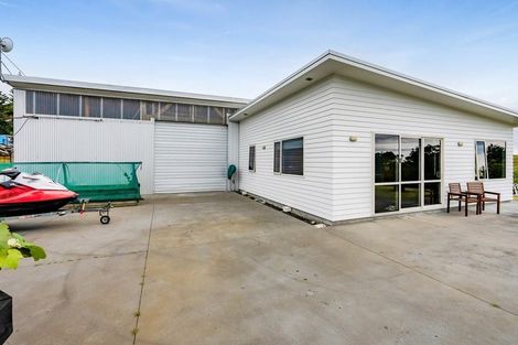 Photo of property in 242 Henwood Road, Paraite, New Plymouth, 4372