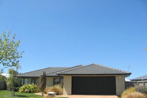 Photo of property in 24 Riverwood Boulevard, Redwood, Christchurch, 8051