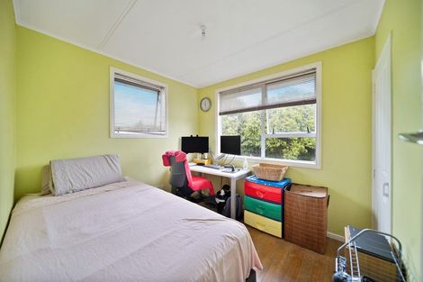Photo of property in 9 Sutton Avenue, Mangere East, Auckland, 2024