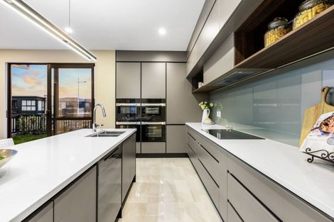 Photo of property in 42 Longshore Drive, Long Bay, Auckland, 0630