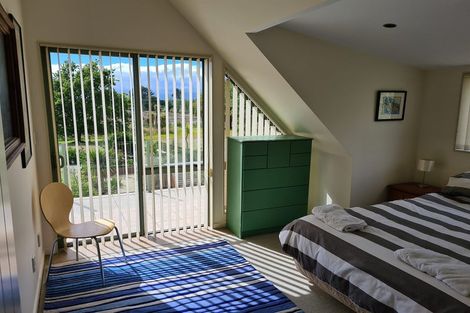 Photo of property in 10 Moreland Place, Mapua, 7005