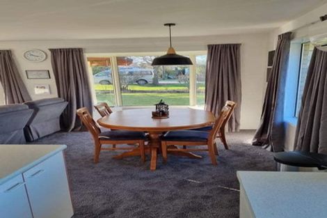 Photo of property in 8 Reeves Street, Cheviot, 7310