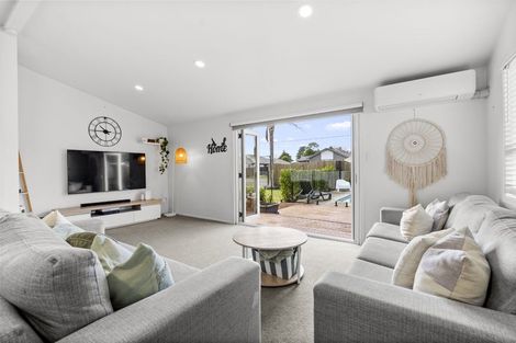 Photo of property in 36 Trigg Road, Huapai, Kumeu, 0810