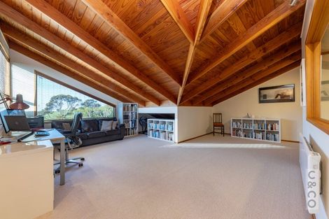 Photo of property in 457 Kiwitahi Road, Helensville, 0875