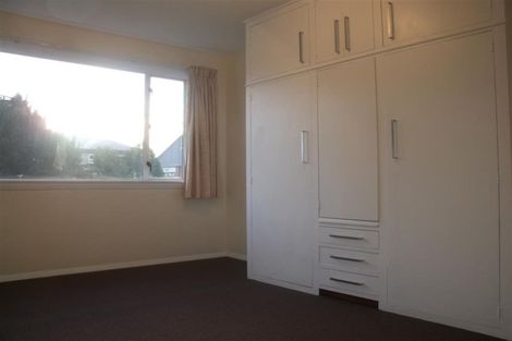 Photo of property in 9 Vagues Road, Northcote, Christchurch, 8052