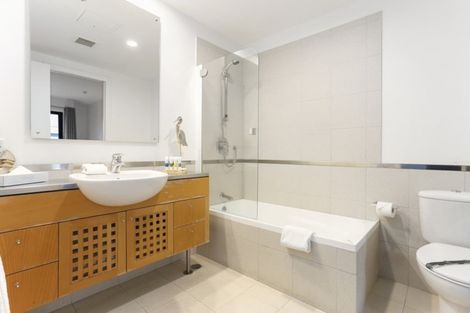 Photo of property in Latitude 37 East Apartments, 2f/20 Pakenham Street East, Auckland Central, Auckland, 1010