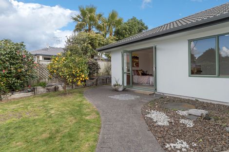 Photo of property in 10 Hawk Place, Welcome Bay, Tauranga, 3112