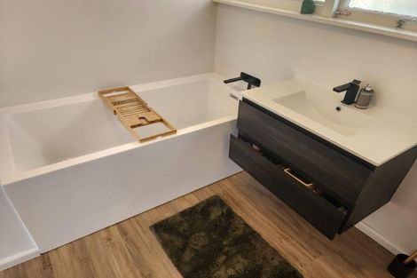 Photo of property in 80 Russley Road, Russley, Christchurch, 8042