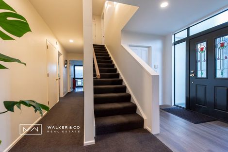 Photo of property in 2 Kirton Drive, Riverstone Terraces, Upper Hutt, 5018