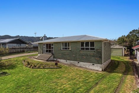 Photo of property in 12 Howell Road, Taneatua, 3123