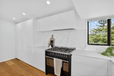 Photo of property in 73 Willjames Avenue, Algies Bay, Warkworth, 0920