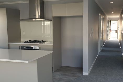 Photo of property in 27 Kaki Drive, Kenepuru, Porirua, 5022