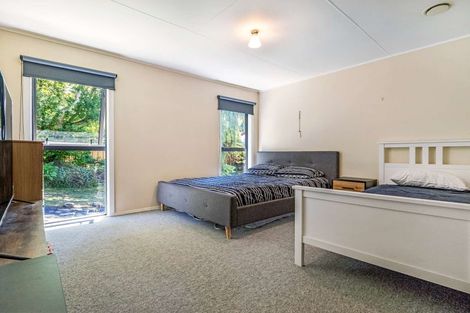 Photo of property in 96a Grand Vue Road, Kawaha Point, Rotorua, 3010