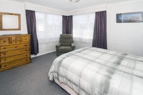 Photo of property in 76 Raglan Street, Lansdowne, Masterton, 5810