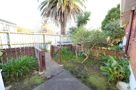 Photo of property in 6 Hiseman Lane, Henderson, Auckland, 0612