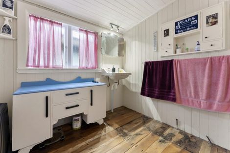 Photo of property in 127 Sowry Road, Woodville, 4920