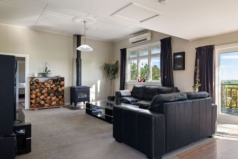 Photo of property in 101 Albert Road, Tokomaru, Palmerston North, 4474