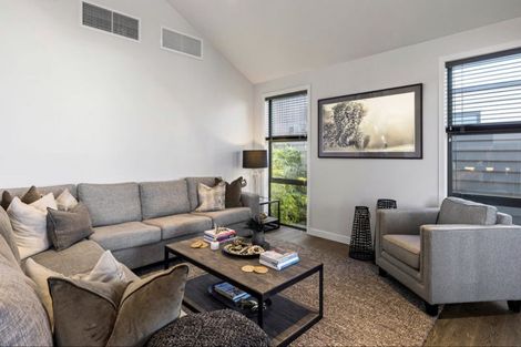 Photo of property in 13 Awatea Drive, Whitianga, 3510