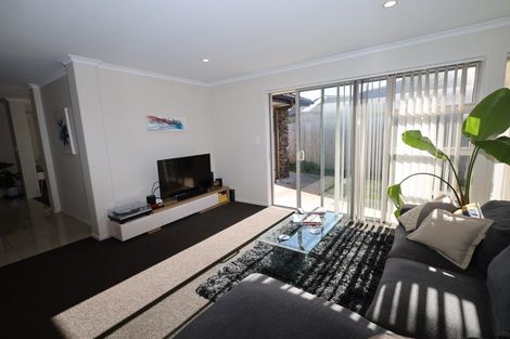 Photo of property in 16 Te Kio Crescent, Papamoa Beach, Papamoa, 3118