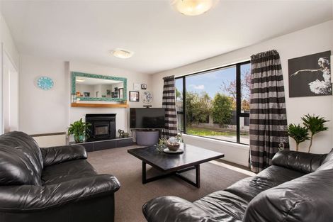 Photo of property in 3 Donnington Street, Parklands, Christchurch, 8083