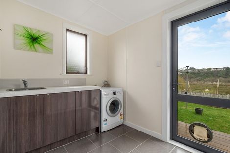 Photo of property in 105 Welcome Bay Road, Welcome Bay, Tauranga, 3112