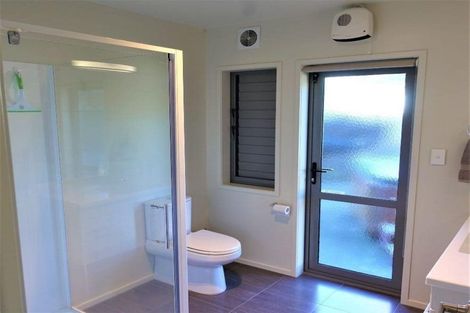 Photo of property in 122 Pepe Road, Tairua, 3508