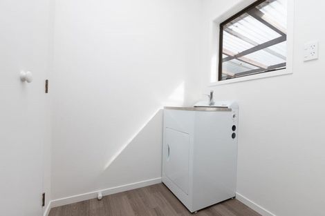 Photo of property in 42 Garland Drive, St Andrews, Hamilton, 3200