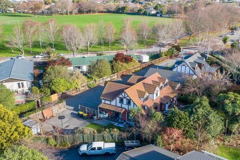 Photo of property in 33b Lochee Road, Upper Riccarton, Christchurch, 8041