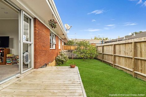 Photo of property in 4/22 Camellia Place, Mount Roskill, Auckland, 1041
