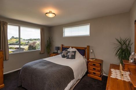 Photo of property in 9 Heathglen Avenue, Parklands, Christchurch, 8083