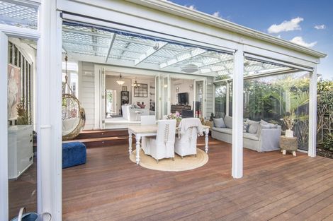 Photo of property in 6 Kapai Road, Devonport, Auckland, 0624