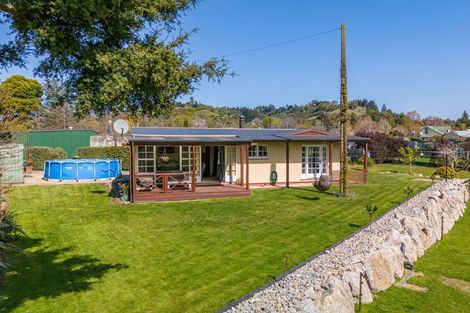 Photo of property in 69 Whitby Road, Wakefield, 7025