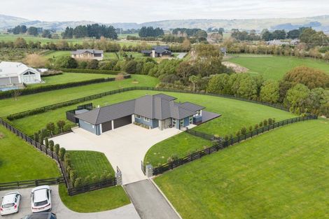 Photo of property in 61 Hartwell Drive, Kelvin Grove, Palmerston North, 4470