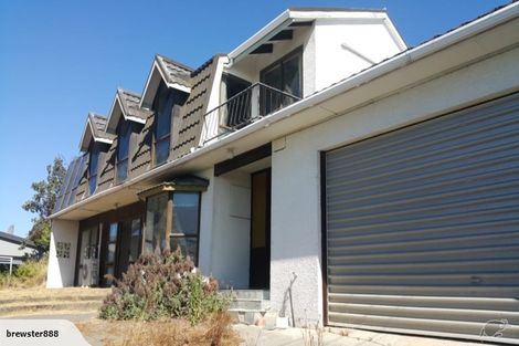 Photo of property in 33 Tuawera Terrace, Clifton, Christchurch, 8081