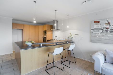 Photo of property in 113 Tauranga Place, Orewa, 0931