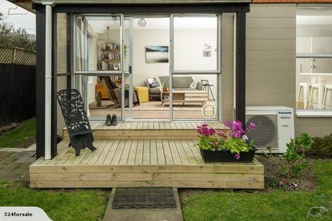 Photo of property in 5/324 Ferry Road, Waltham, Christchurch, 8011