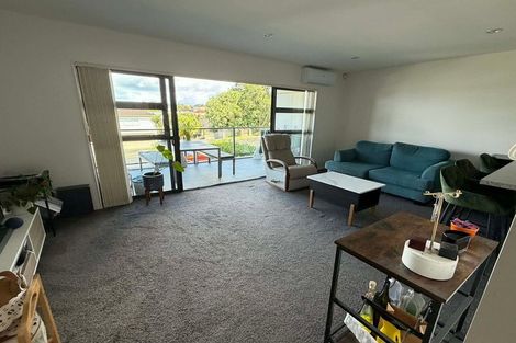 Photo of property in 4/79 Schnapper Rock Road, Schnapper Rock, Auckland, 0632