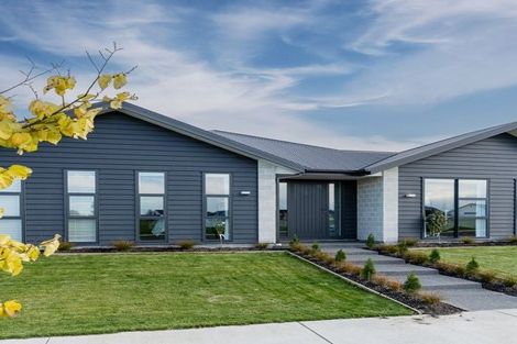 Photo of property in 21 Goldie Drive, Rangiora, 7400