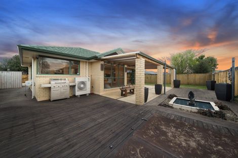 Photo of property in 22 Aldershot Place, Nawton, Hamilton, 3200