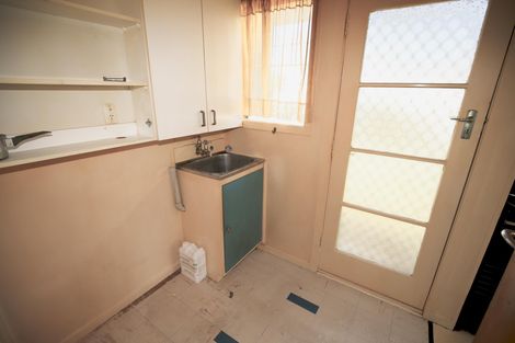 Photo of property in 74 Lewis Street, Glenview, Hamilton, 3206