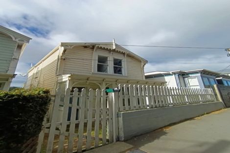 Photo of property in 143 Tasman Street, Mount Cook, Wellington, 6021