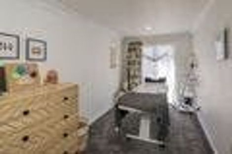 Photo of property in 27 Wilton Street, Levin, 5510