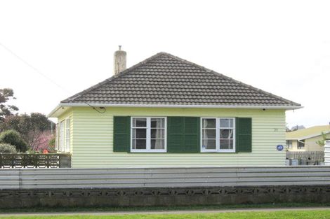 Photo of property in 20 Harper Street, Gonville, Whanganui, 4501