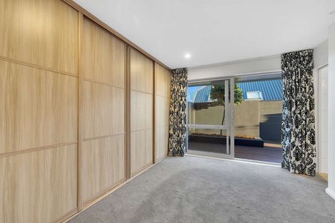 Photo of property in 6 Dunkeld Lane, Redcliffs, Christchurch, 8081