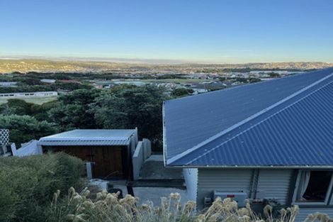 Photo of property in 28 Elphinstone Avenue, Strathmore Park, Wellington, 6022