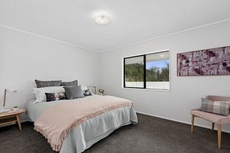 Photo of property in 100 Gillespies Road, Birchville, Upper Hutt, 5018